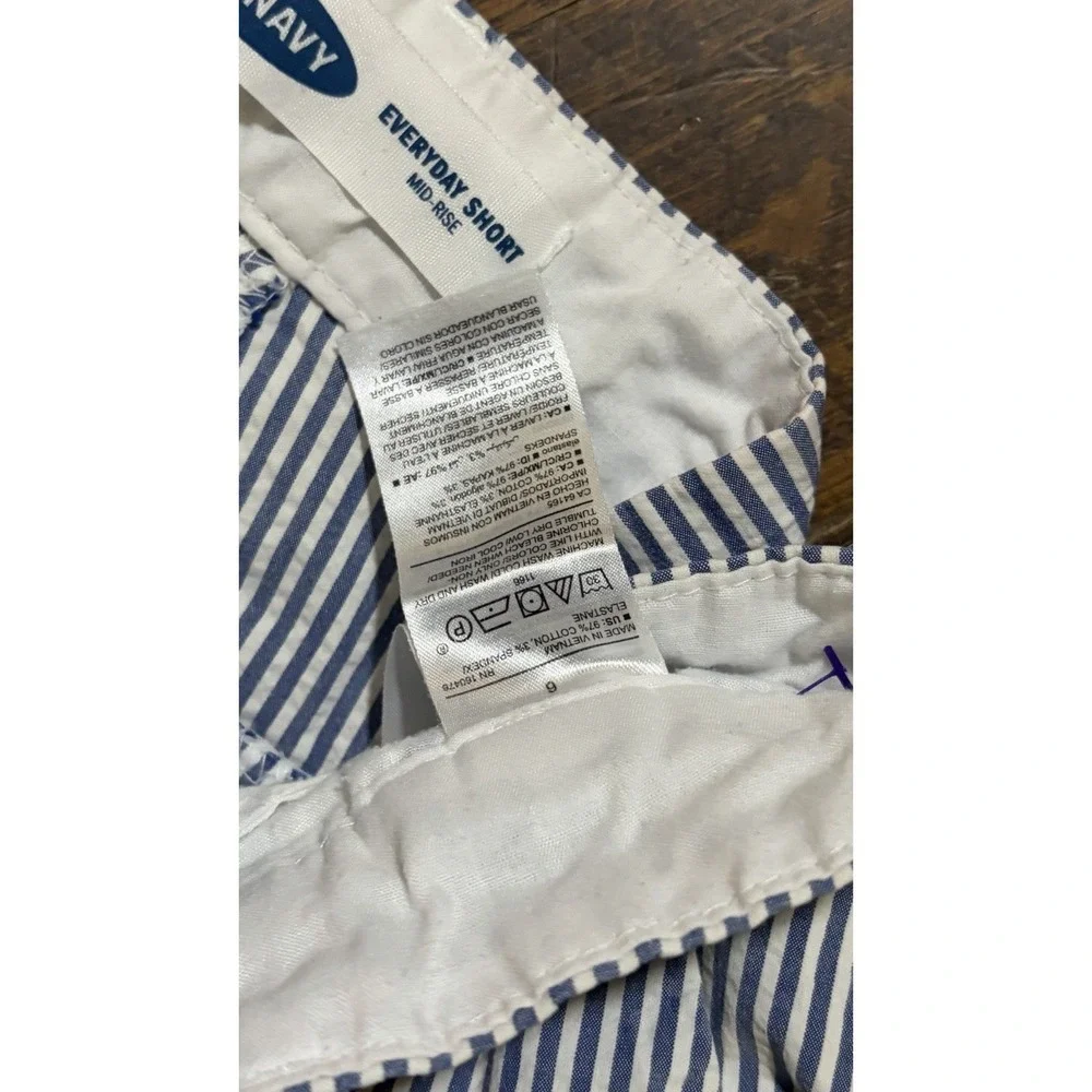 Old Navy Everyday Short Mid Rise Seersucker Chino Shorts 6 Coastal Preppy Golf